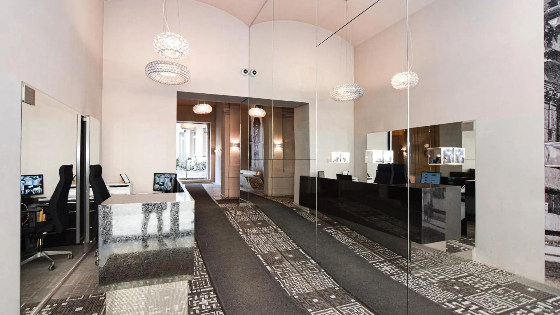Prague Apartment Spalena
